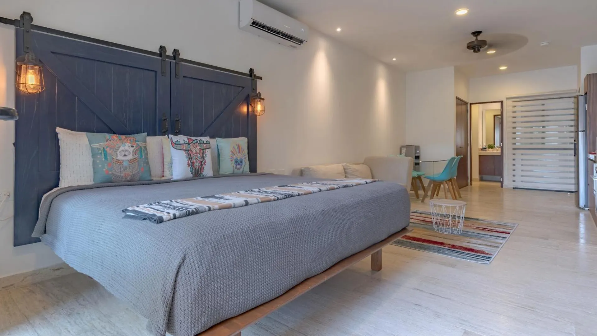 Studio With Rooftop Pool, Gym - At L Condos - Lidia Playa del Carmen