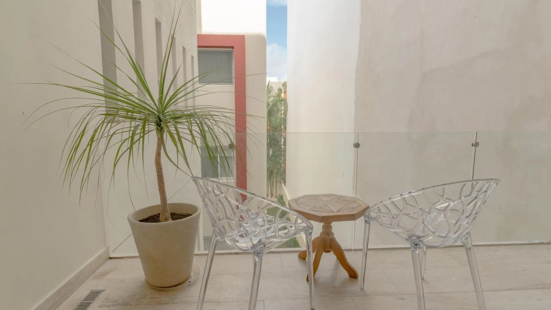 Apartment Studio With Rooftop Pool, Gym - At L Condos - Lidia Playa del Carmen
